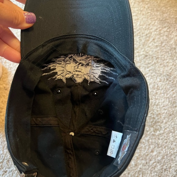 Harley-Davidson Black Embroidered Hat - Picture 4 of 4